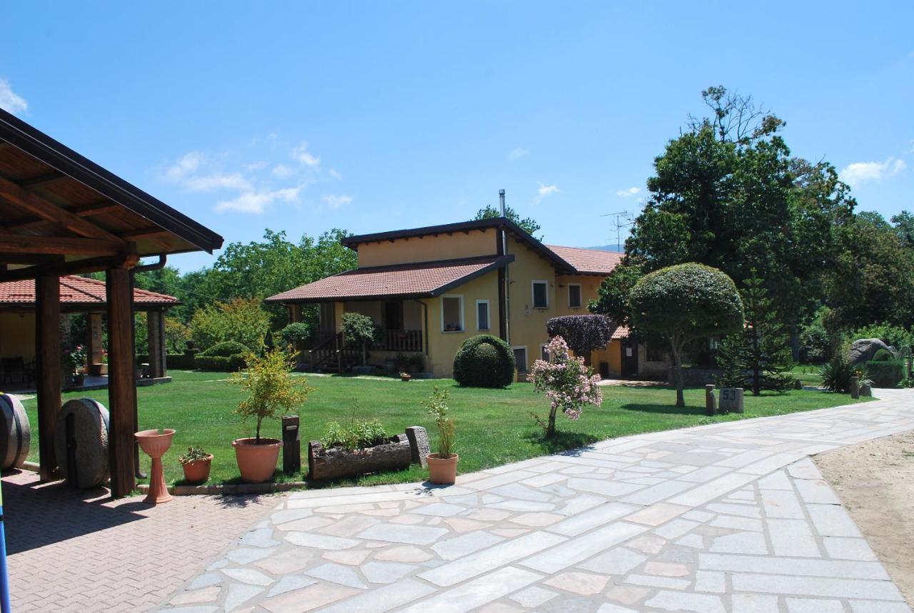 Agriturismo Roseto Villa Serra San Bruno Kültér fotó